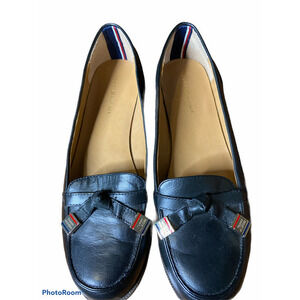 Tommy Hilfiger black loafers size 8 1/2M